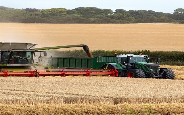 Farmers face further labour cost pressures, as wages in other sectors climb